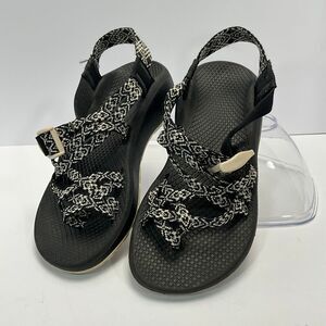 Chaco Women's ZX/2 Sport Sandals Black‎ White Geometric Pattern Outdoor Shoes 6
